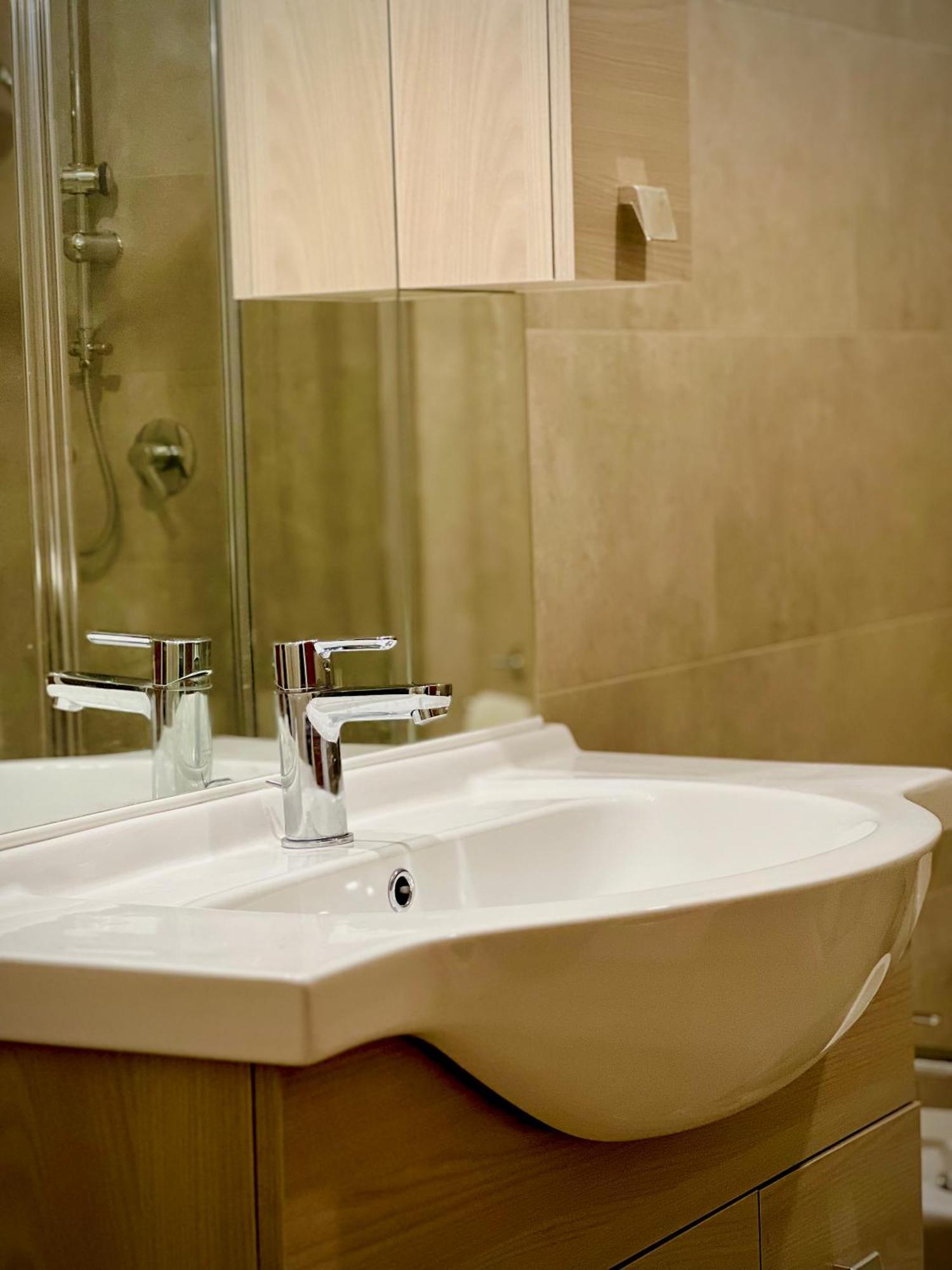 Venice Vip Guest House Местре Экстерьер фото